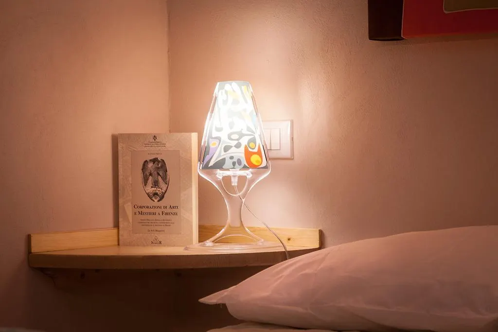 Suite Dami Firenze 0*,  Italia